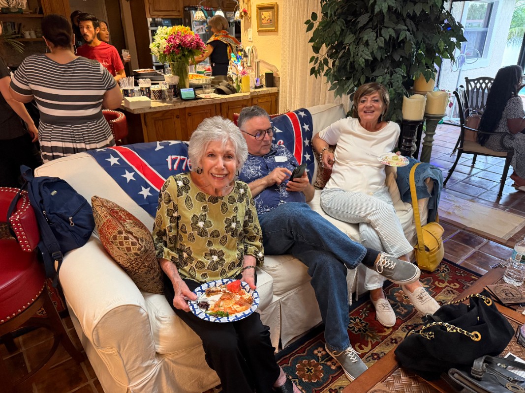 tempImage9Tb6uU